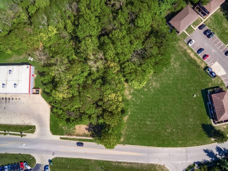 2210 October Ridge Drive, Columbus, OH 43223 Photo 7