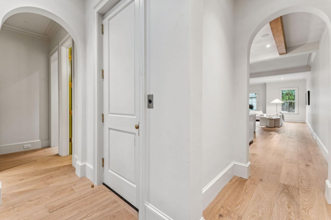 4 Trapman Street Photo 19