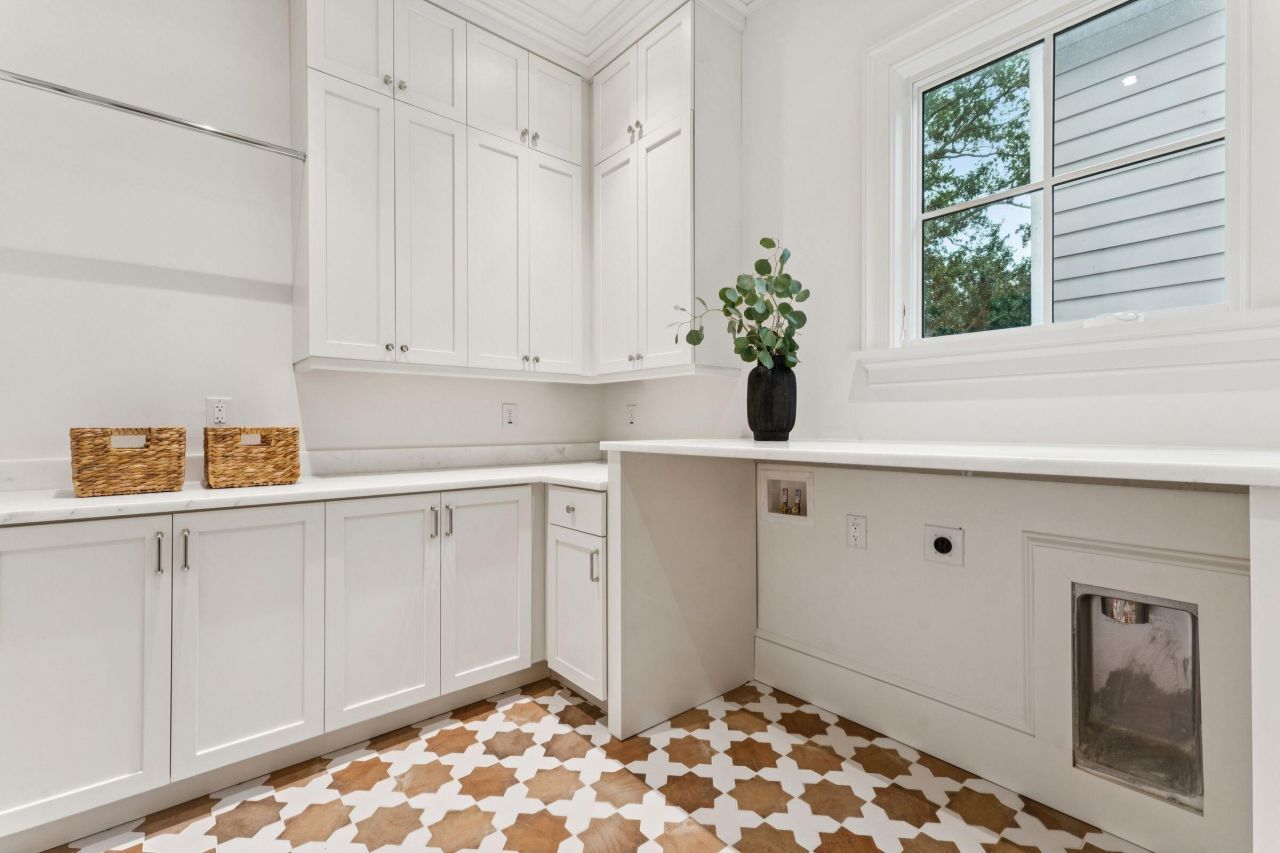 4 Trapman Street Photo 23