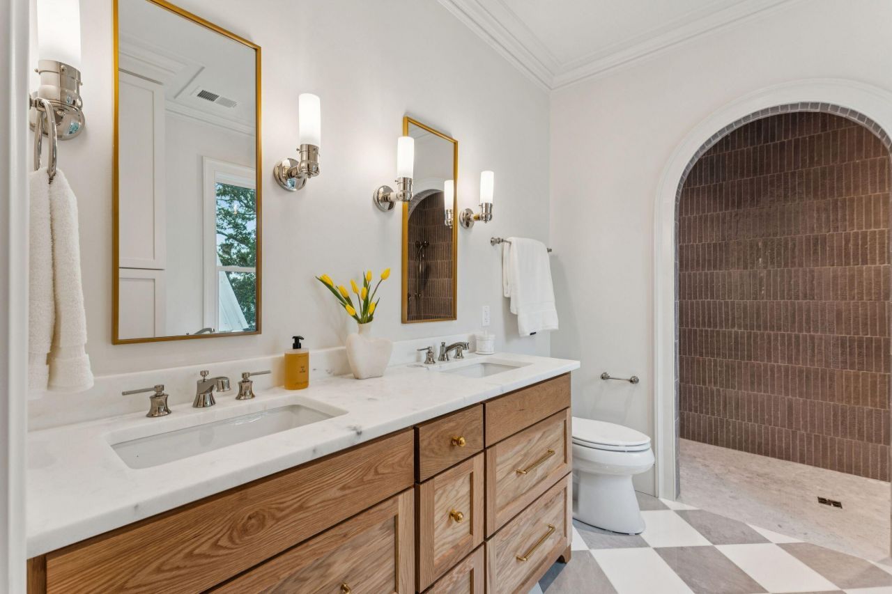 4 Trapman Street Photo 29