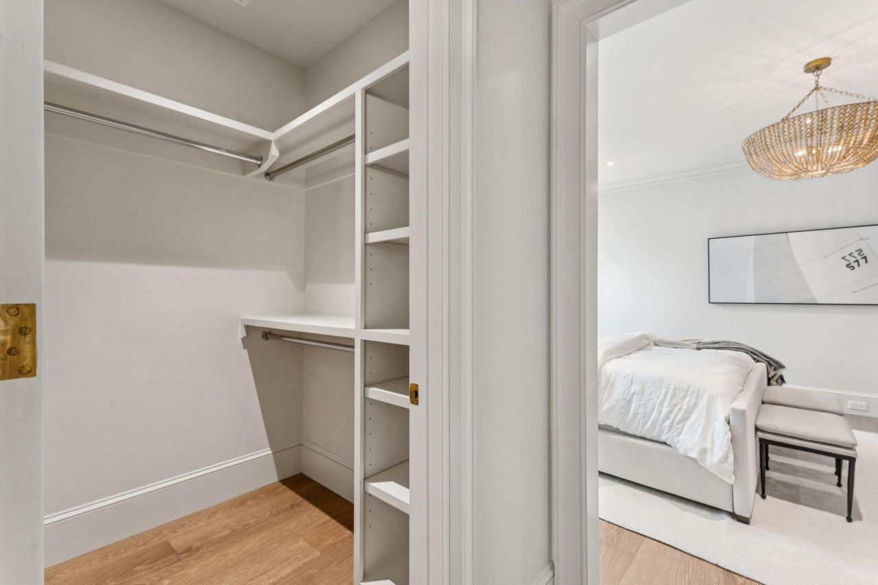 4 Trapman Street Photo 33