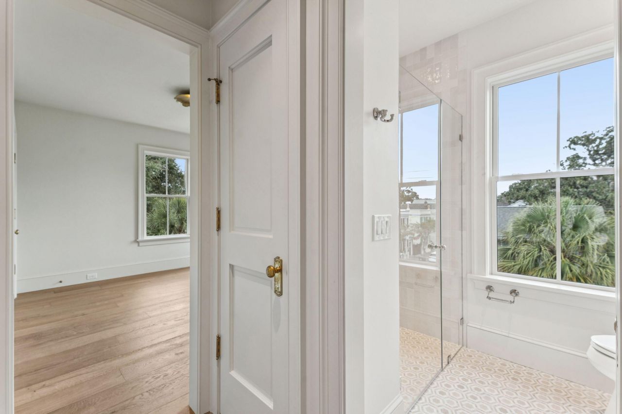 4 Trapman Street Photo 35