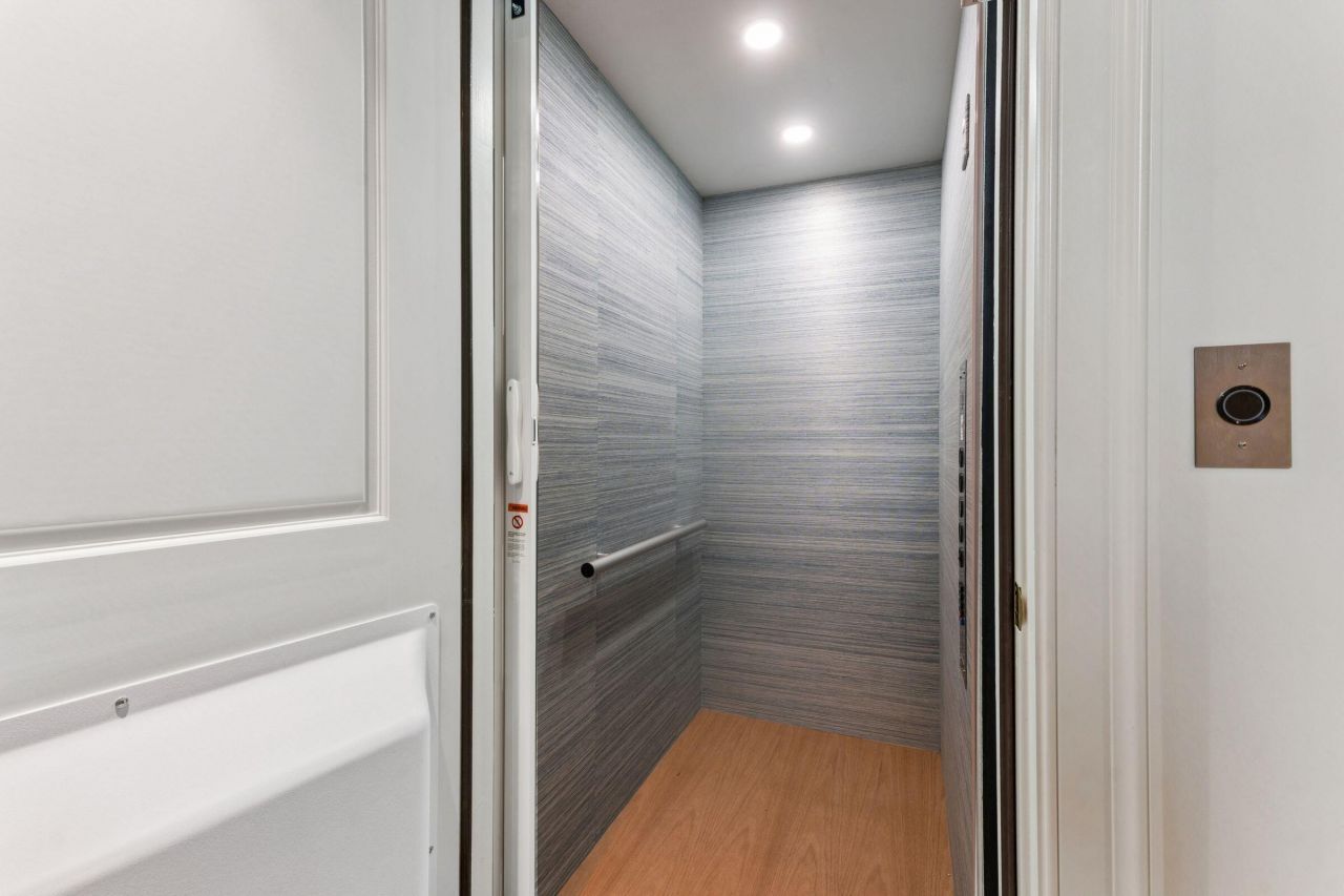 4 Trapman Street Photo 7