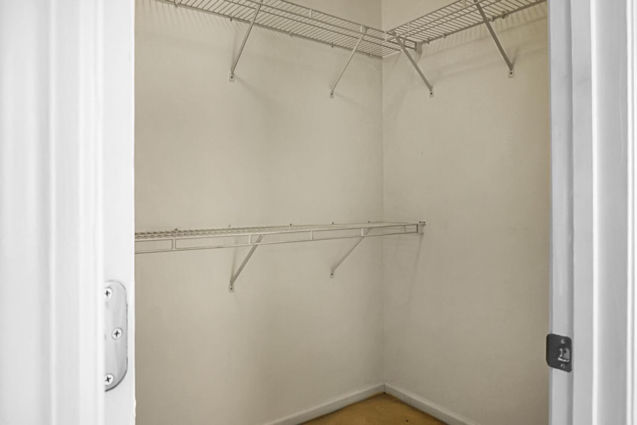 5360 Greggs Landing Photo 17