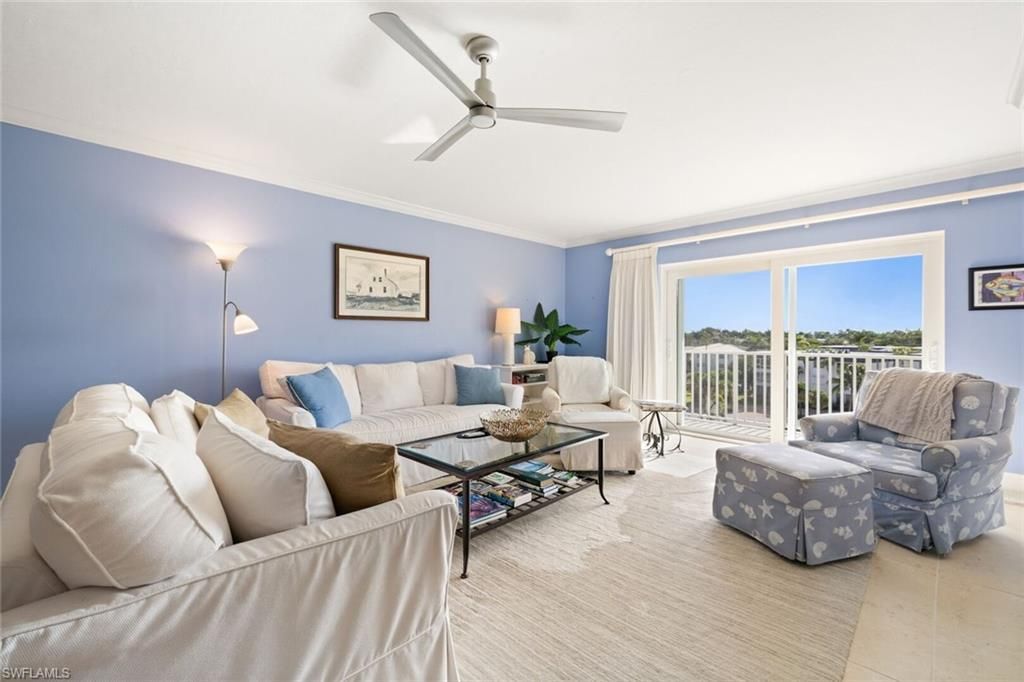 1977 Gulf Shore Blvd N, Unit 504, Naples, FL 34102 Photo