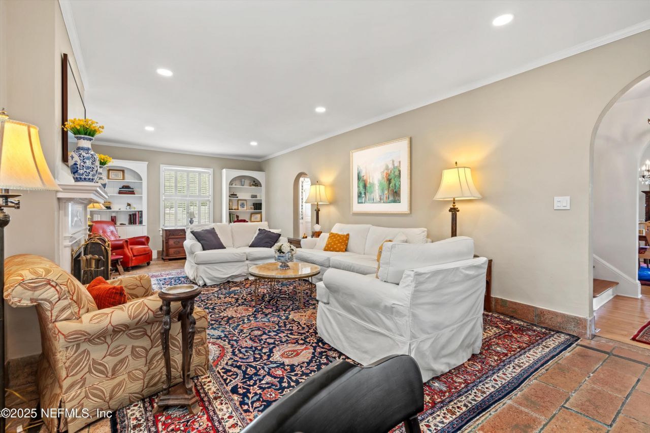 1130 River Oaks Road, Jacksonville, FL 32207 Photo