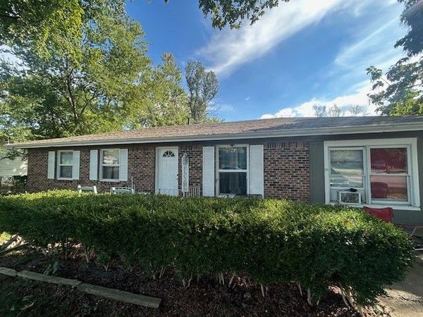 2104 Wood Street , Rogers, AR 72756