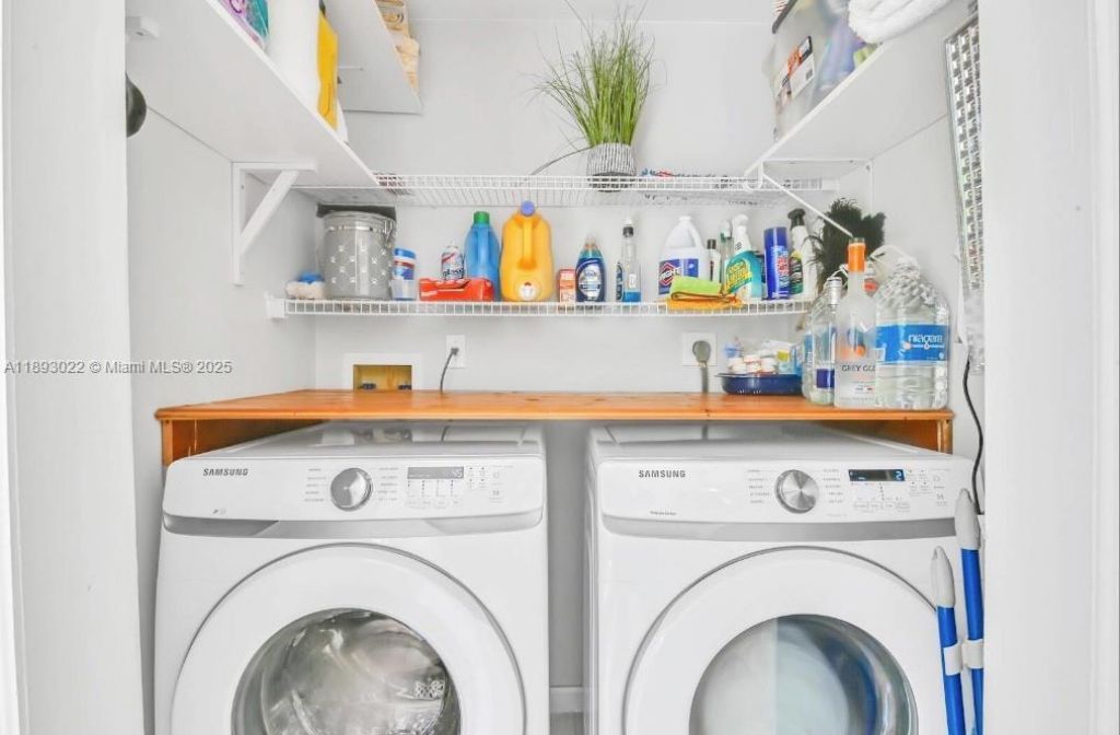 822 Avenida Hermosa, West Palm Beach, FL 33405 Photo