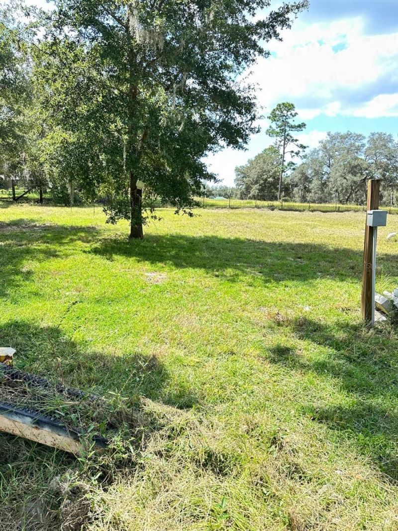 5910 W Donahue Lane, Homosassa, FL 34448 Photo