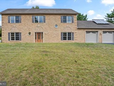 7304 SANDY HOLLOW ROAD, HARRISBURG, PA 17112