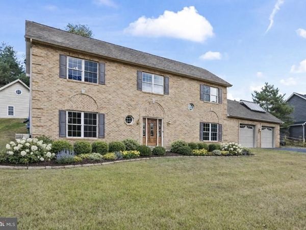 7304 SANDY HOLLOW ROAD, HARRISBURG, PA 17112