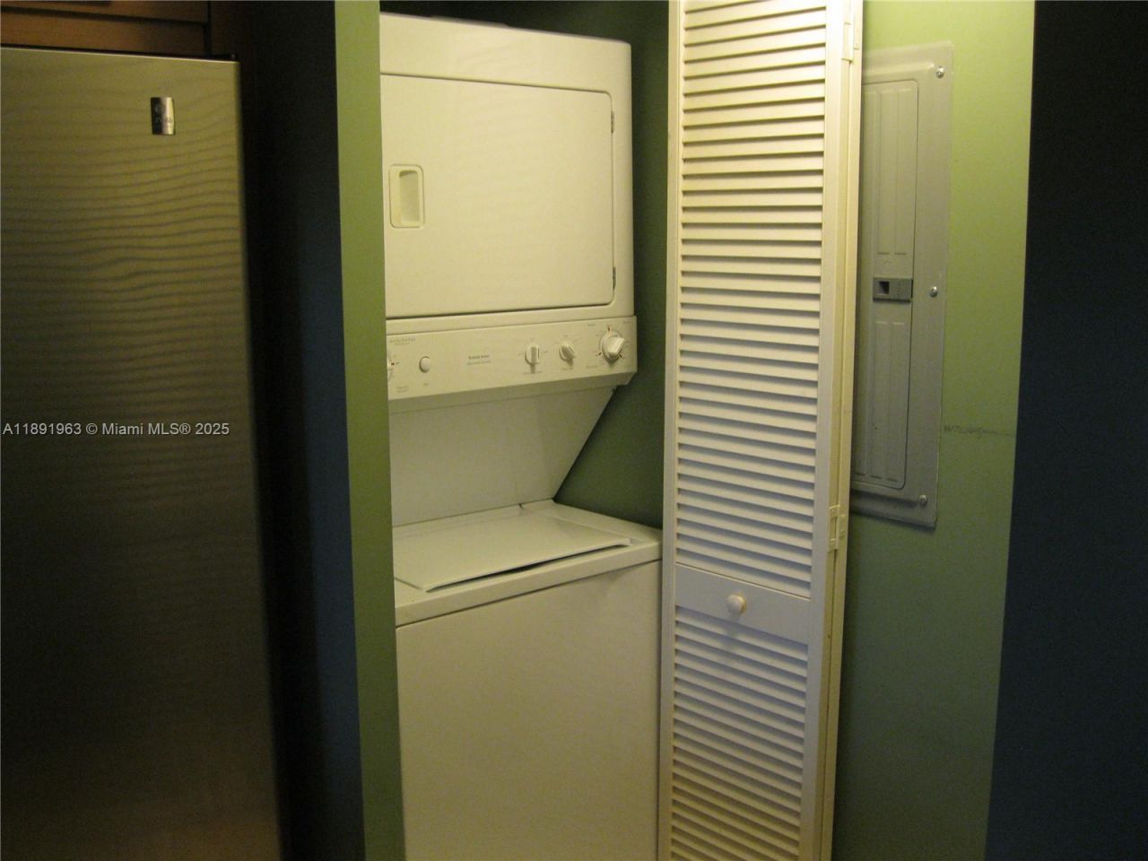 31 SE 5 St, Unit 1210, Miami, FL 33131 Photo