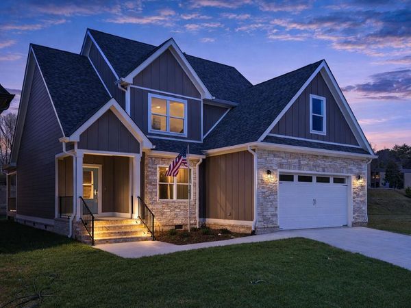 5211 NW Baylor Street, Cleveland, TN 37312