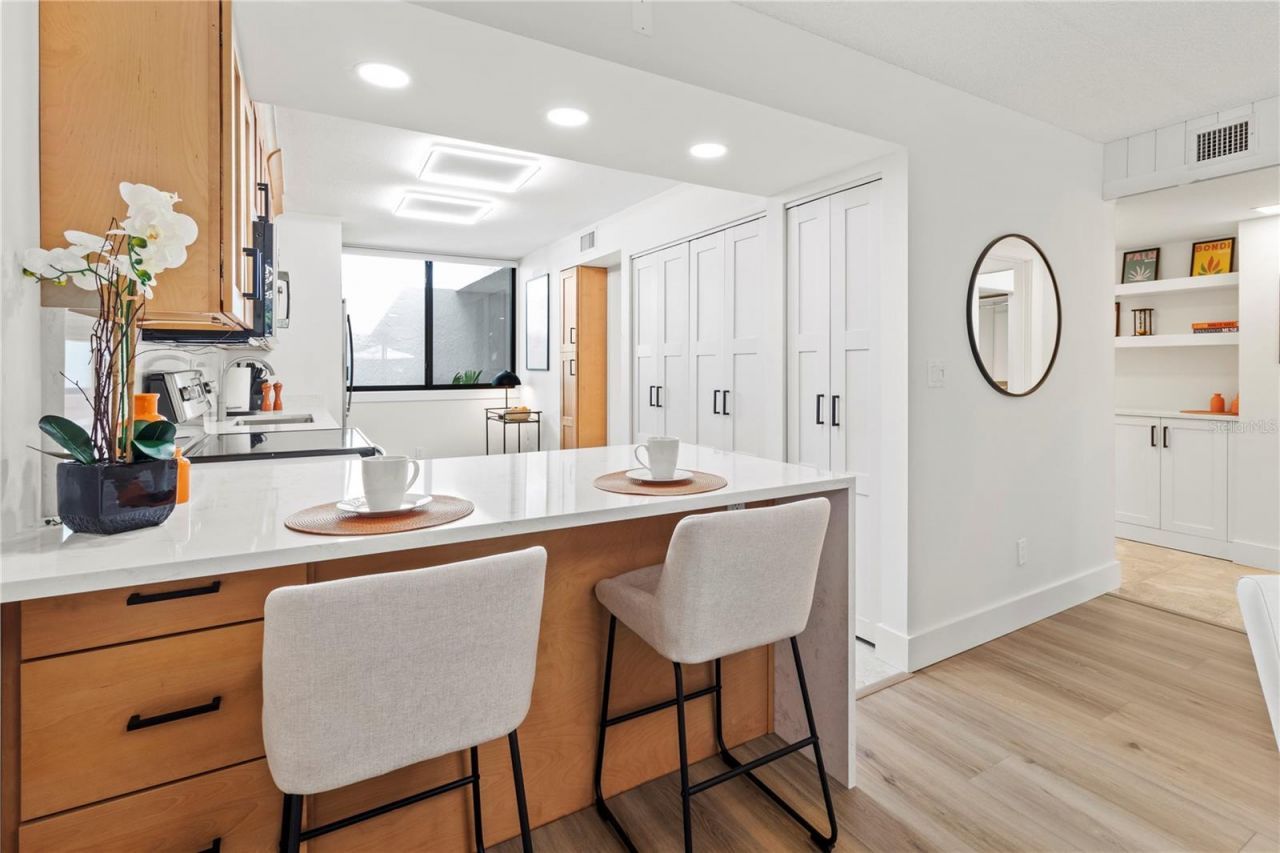 806 Bayport Way, Unit 806, Longboat Key, FL 34228 Photo