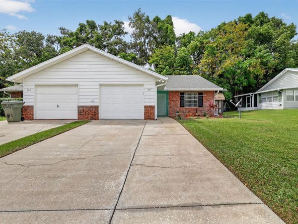 207 FERNWOOD STREET, LEESBURG, FL 34748