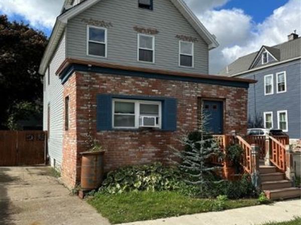 72 Chenango Street, Buffalo, NY 14213