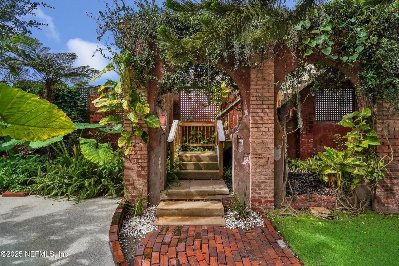 268 St George Street, Saint Augustine, FL 32084 Photo