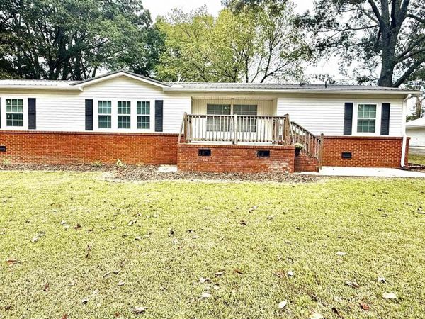 20 Meadow Wood Circle, Arab, AL 35016