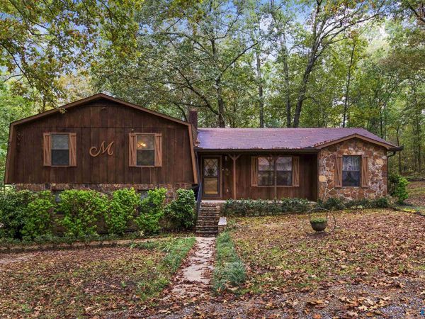 1531 Grace Avenue NW, Arab, AL 35016