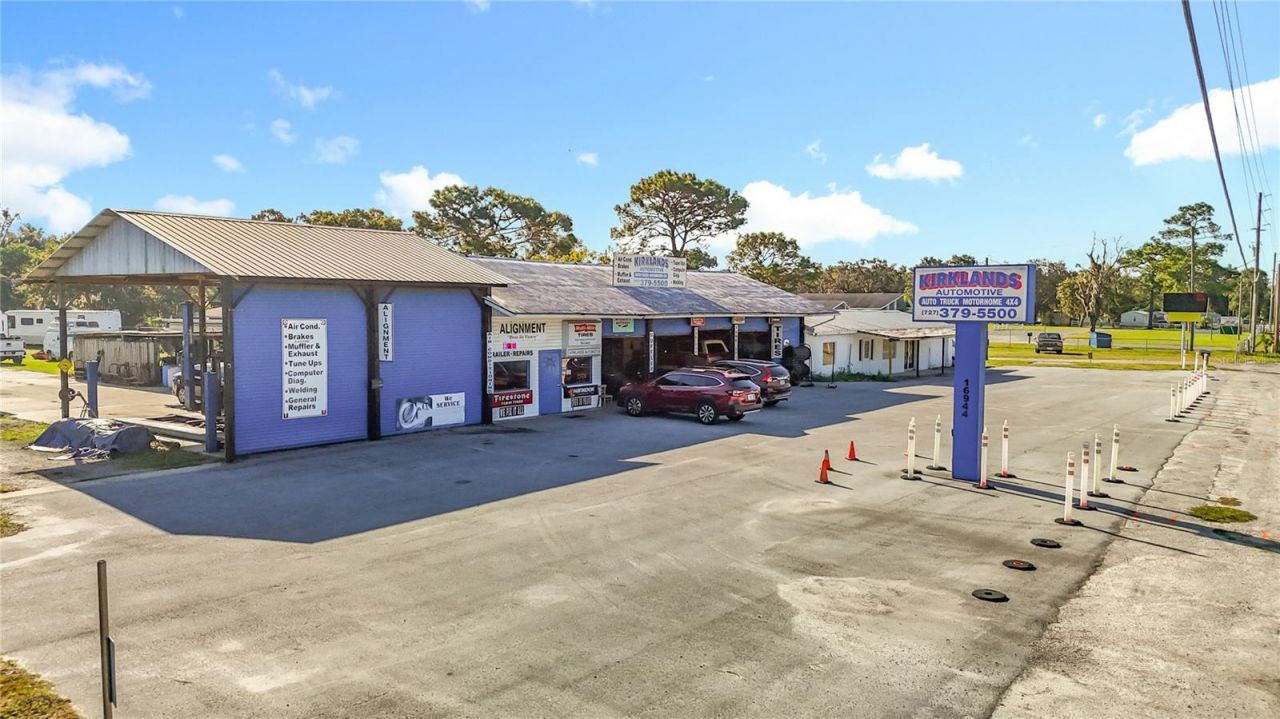 16924 Shady Hills Road, Spring Hill, FL 34610 Photo