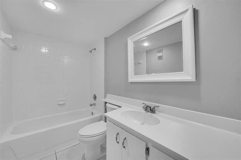 1713 Whitehall Drive, Unit 103, Davie, FL 33324 Photo