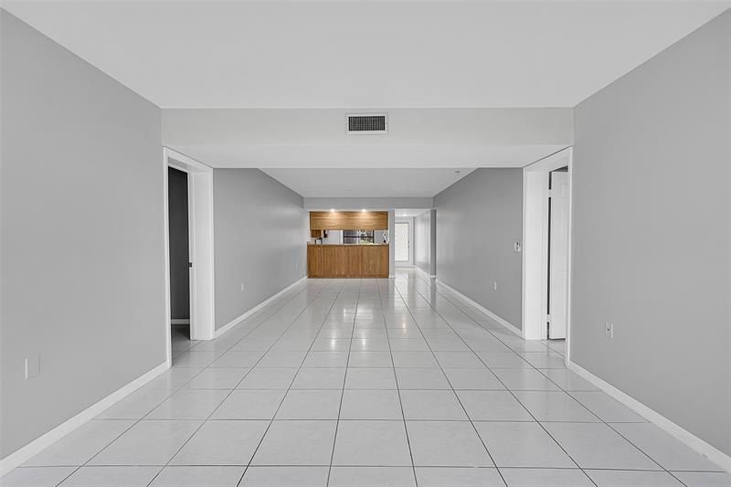 1713 Whitehall Drive, Unit 103, Davie, FL 33324 Photo