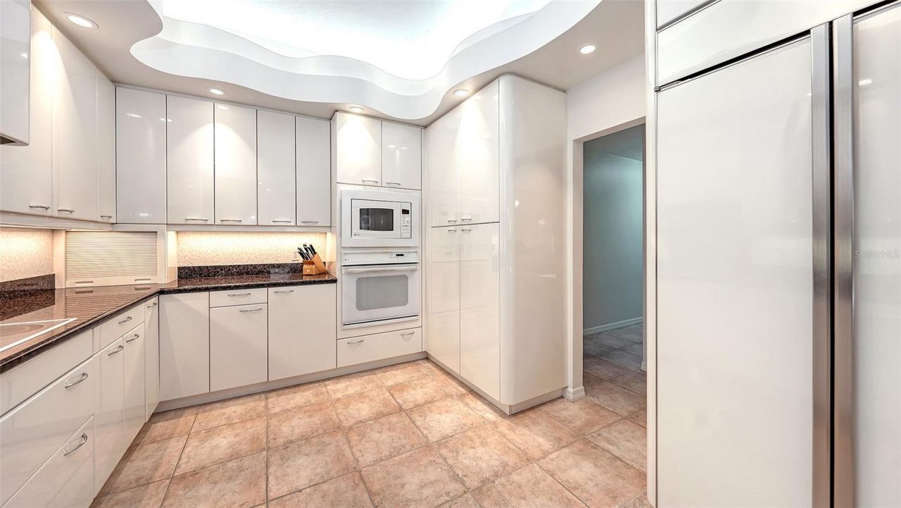 1529 Oak Way, Sarasota, FL 34232 Photo