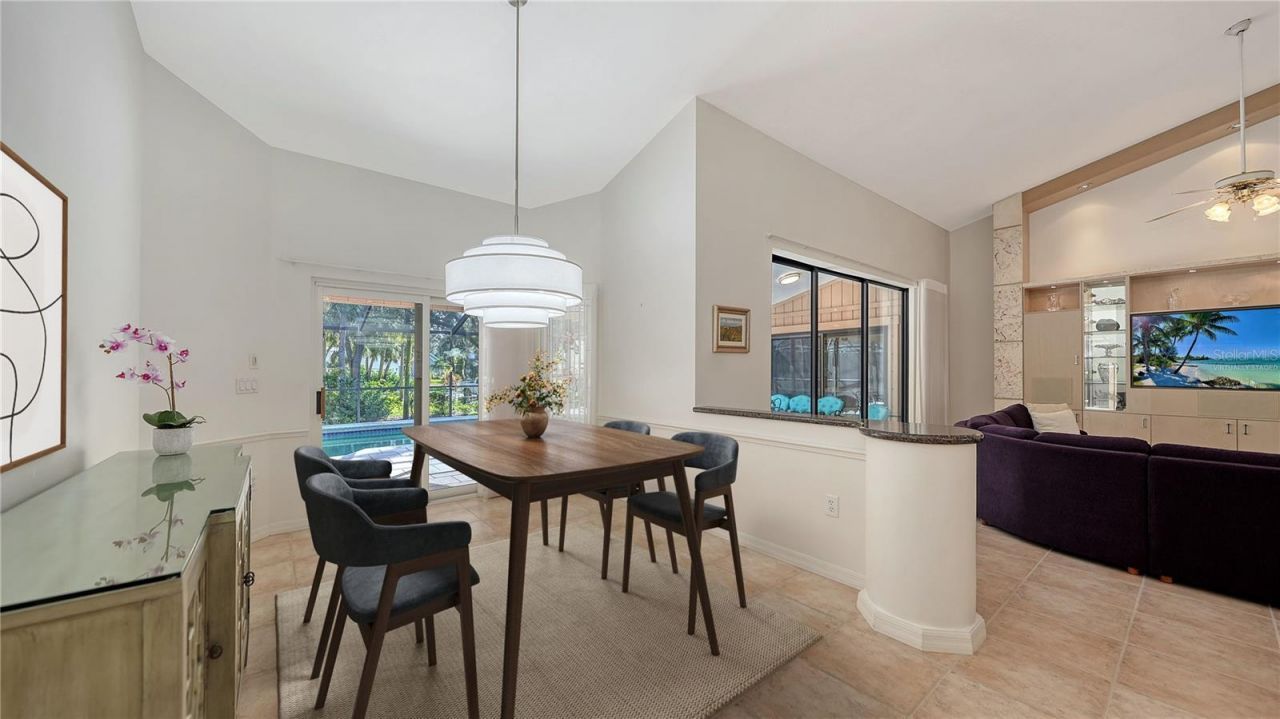 1529 Oak Way, Sarasota, FL 34232 Photo