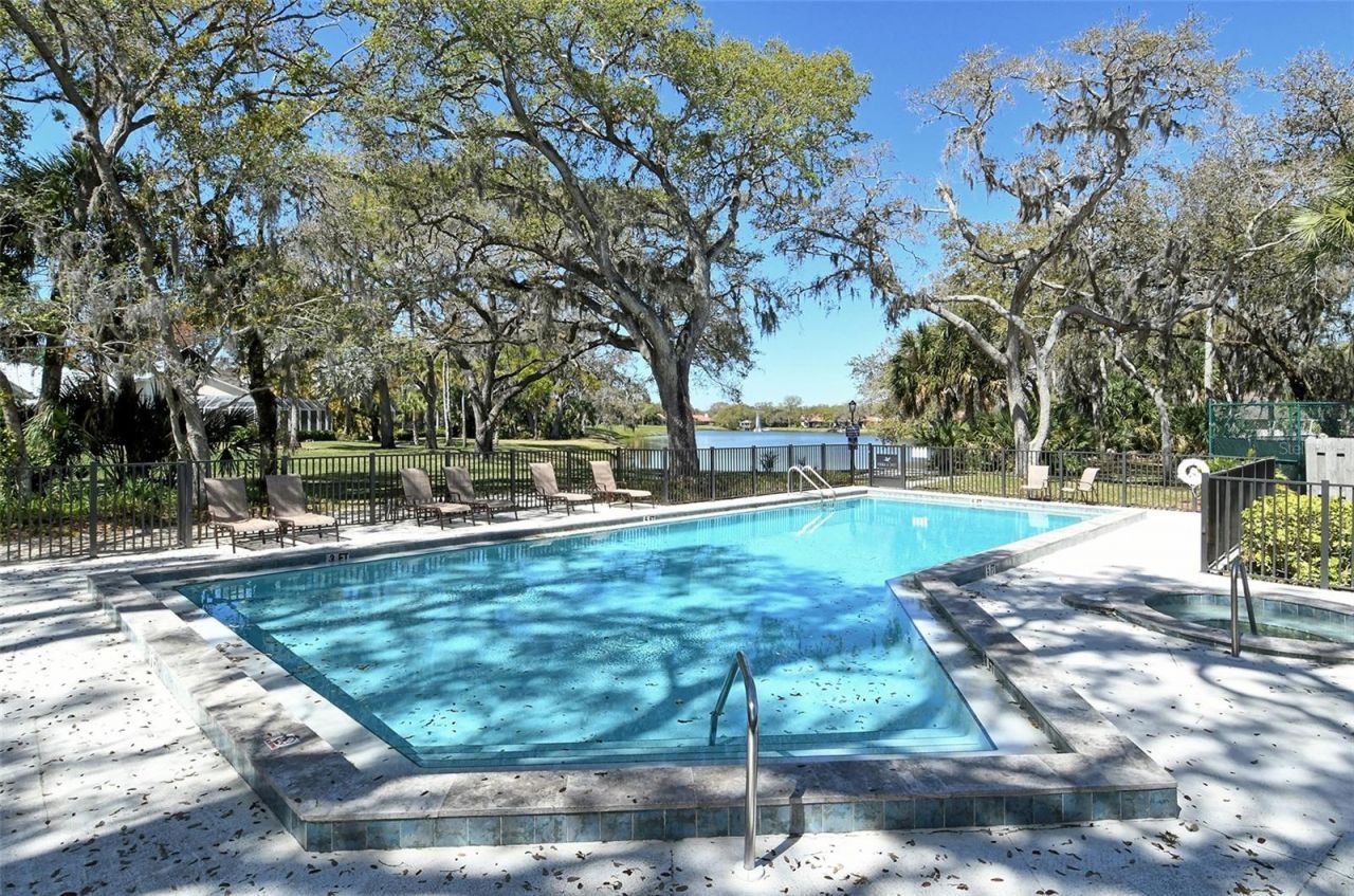 1529 Oak Way, Sarasota, FL 34232 Photo