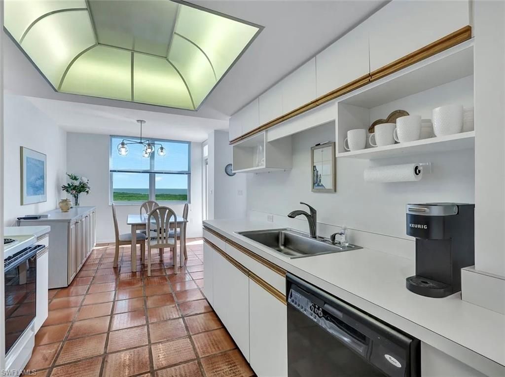 6361 Pelican Bay Blvd, Unit 904, Naples, FL 34108 Photo