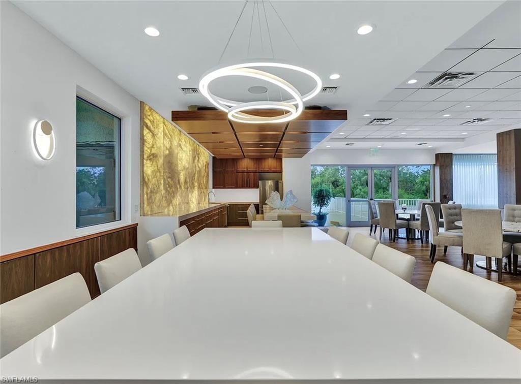 6361 Pelican Bay Blvd, Unit 904, Naples, FL 34108 Photo