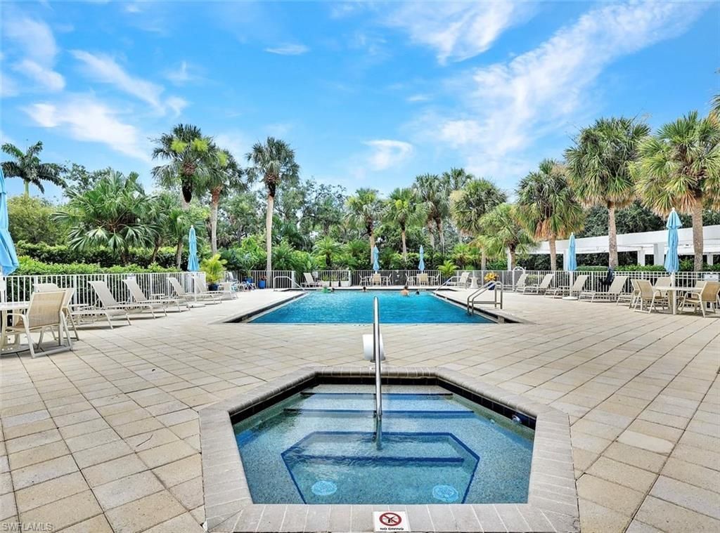 6361 Pelican Bay Blvd, Unit 904, Naples, FL 34108 Photo
