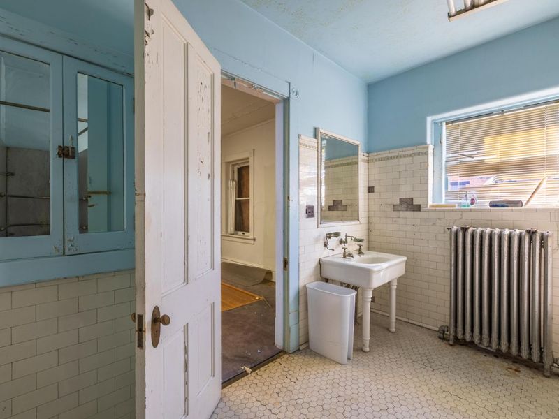 16 E Broadway Street , Wellston, OH 45692 Photo 32