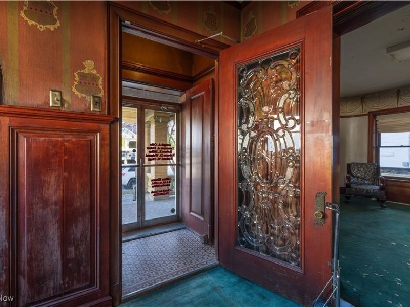 16 E Broadway Street, Wellston, OH 45692 Photo 7