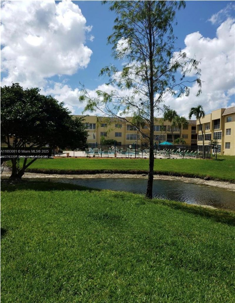 6150 NW 62nd St, Unit 308, Tamarac, FL 33319 Photo