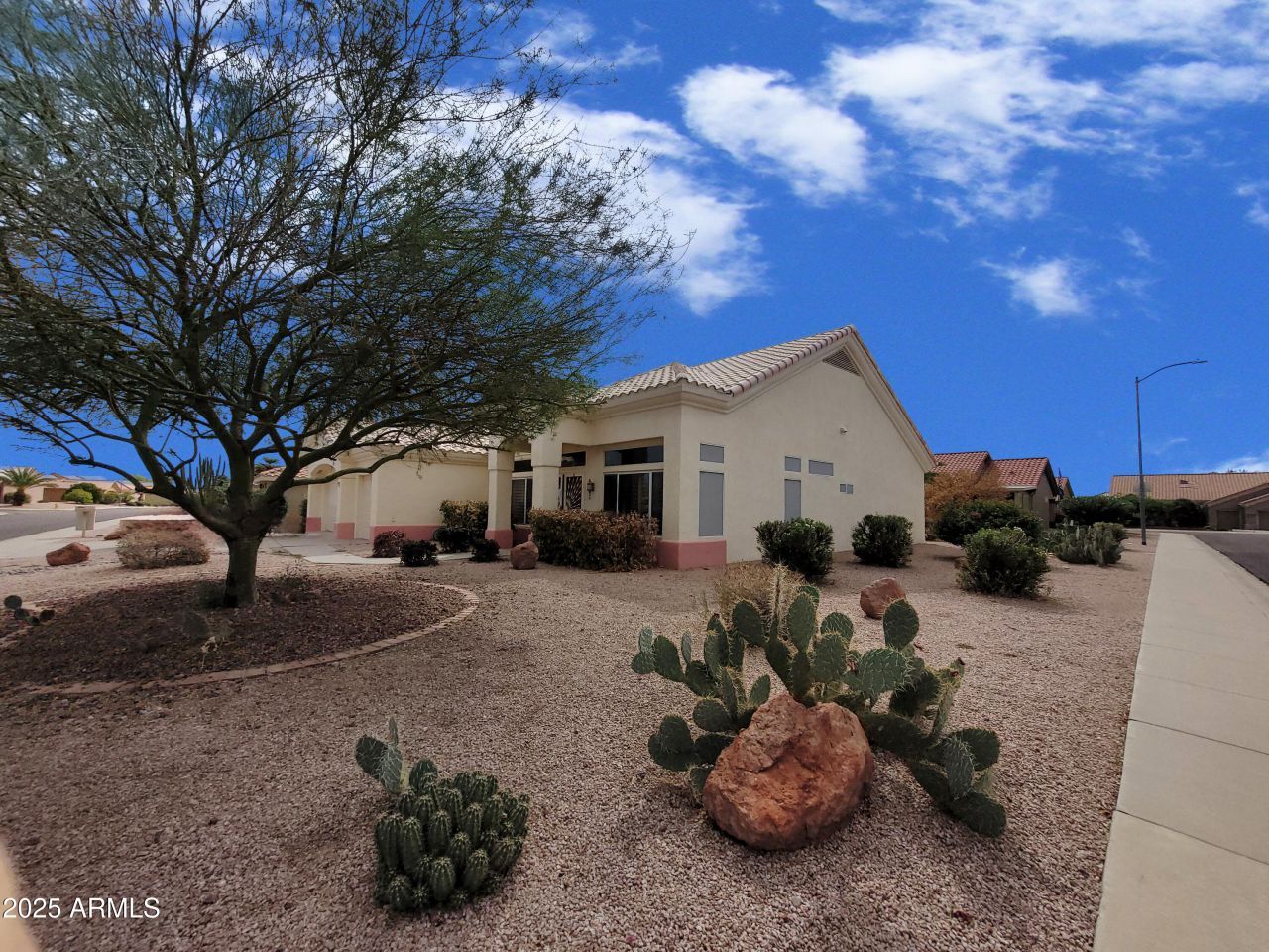 14211 W Horizon Drive, Sun City West, AZ 85375 Main Photo