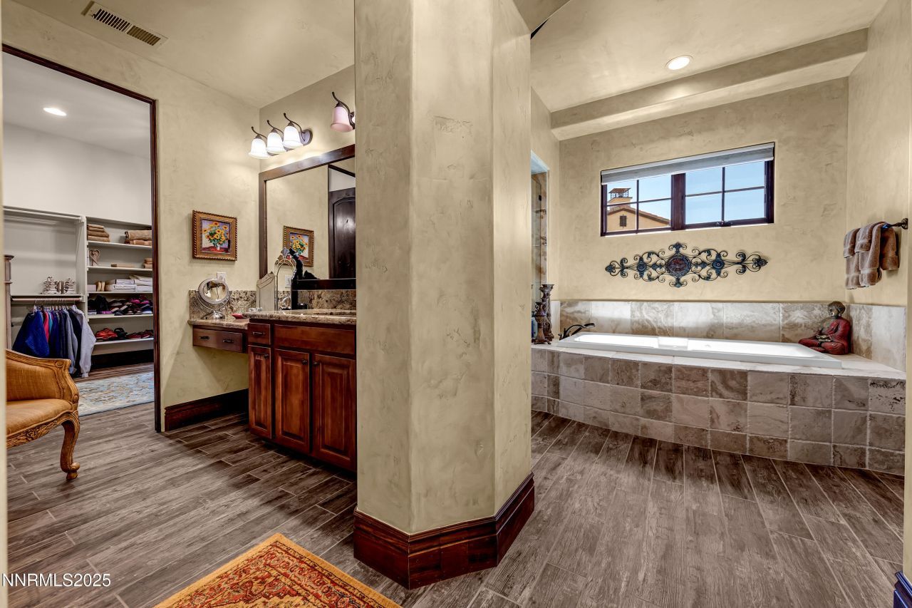 3166 Vista Favoloso, Reno, NV 89519 Photo