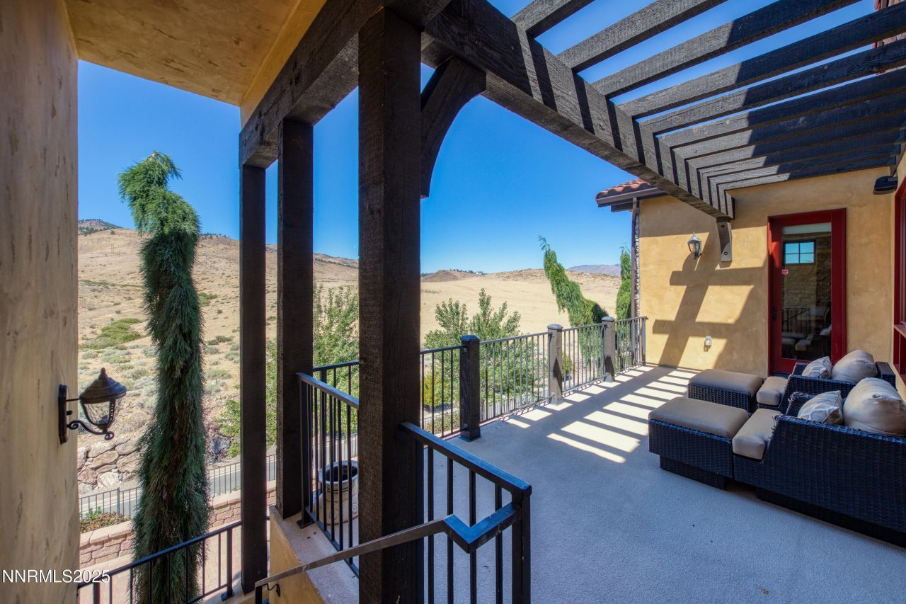 3166 Vista Favoloso, Reno, NV 89519 Photo