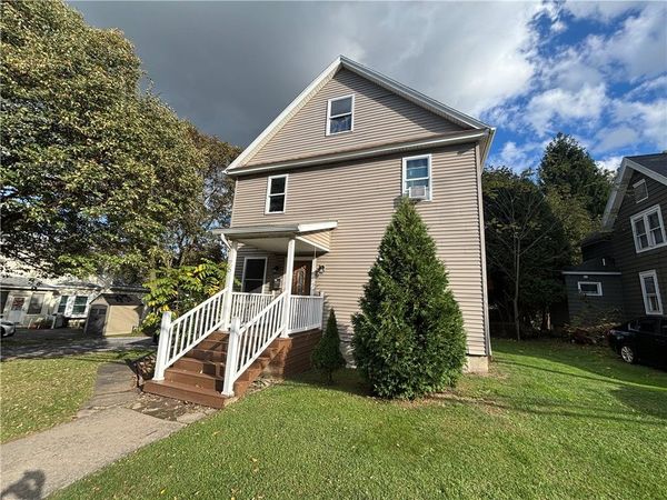 76 Grant Avenue, Auburn, NY 13021