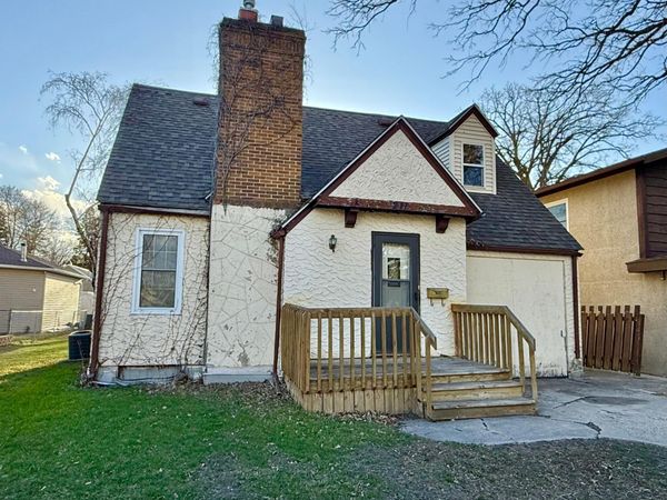 211 Kendall Avenue N, Thief River Falls, MN 56701