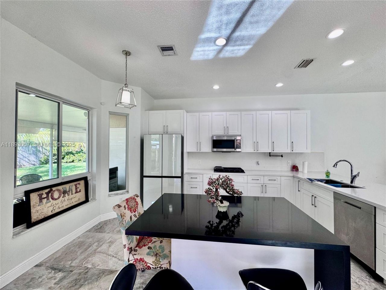 382 NE 19th Ave, Homestead, FL 33033 Photo