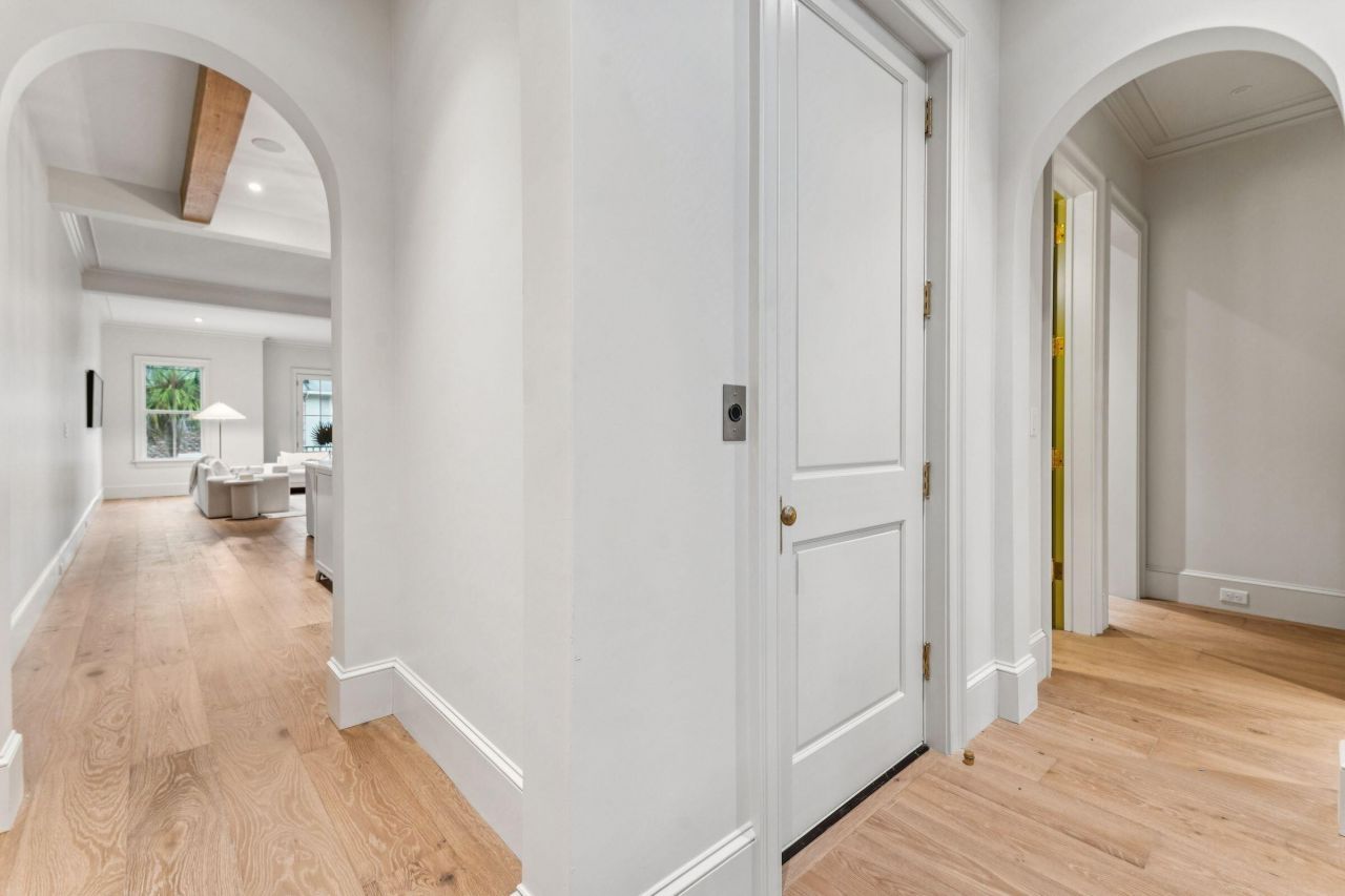 4 Trapman Street Photo 19