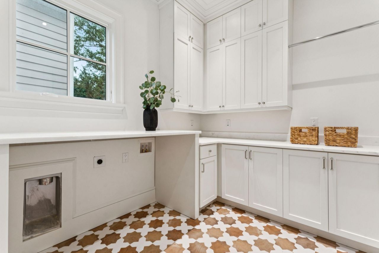 4 Trapman Street Photo 23