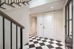 4 Trapman Street photo 4