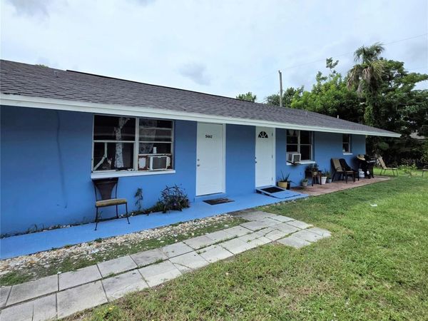 5462/5464 TENTH AVENUE, FORT MYERS, FL 33907
