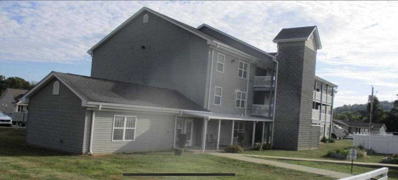 1485 Gene Wilson Boulevard, Louisa, KY 41230 Main Photo