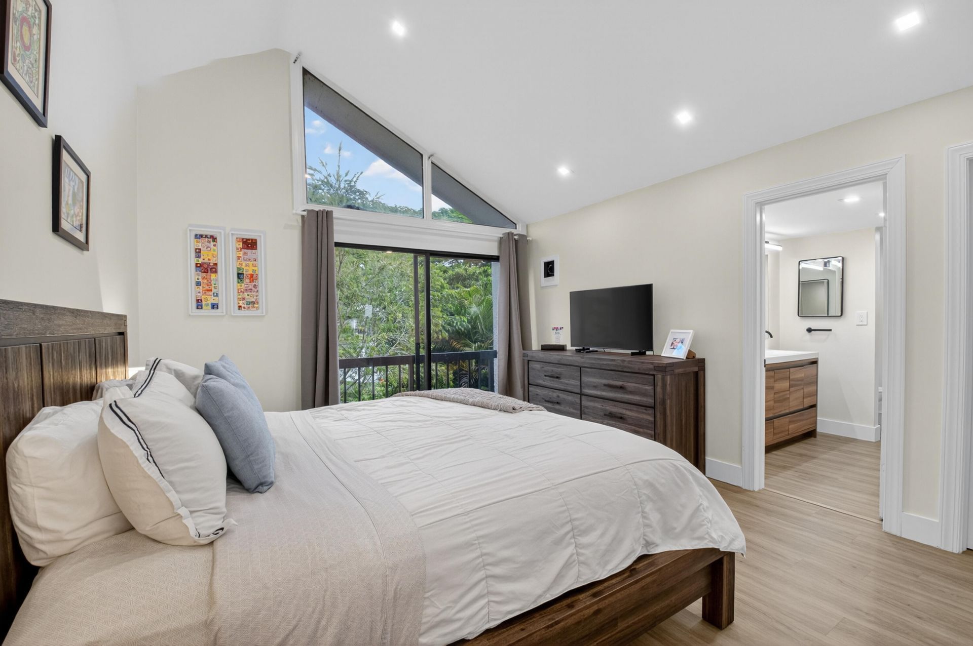 701 Bridgewood Drive, Boca Raton, FL 33434 Photo