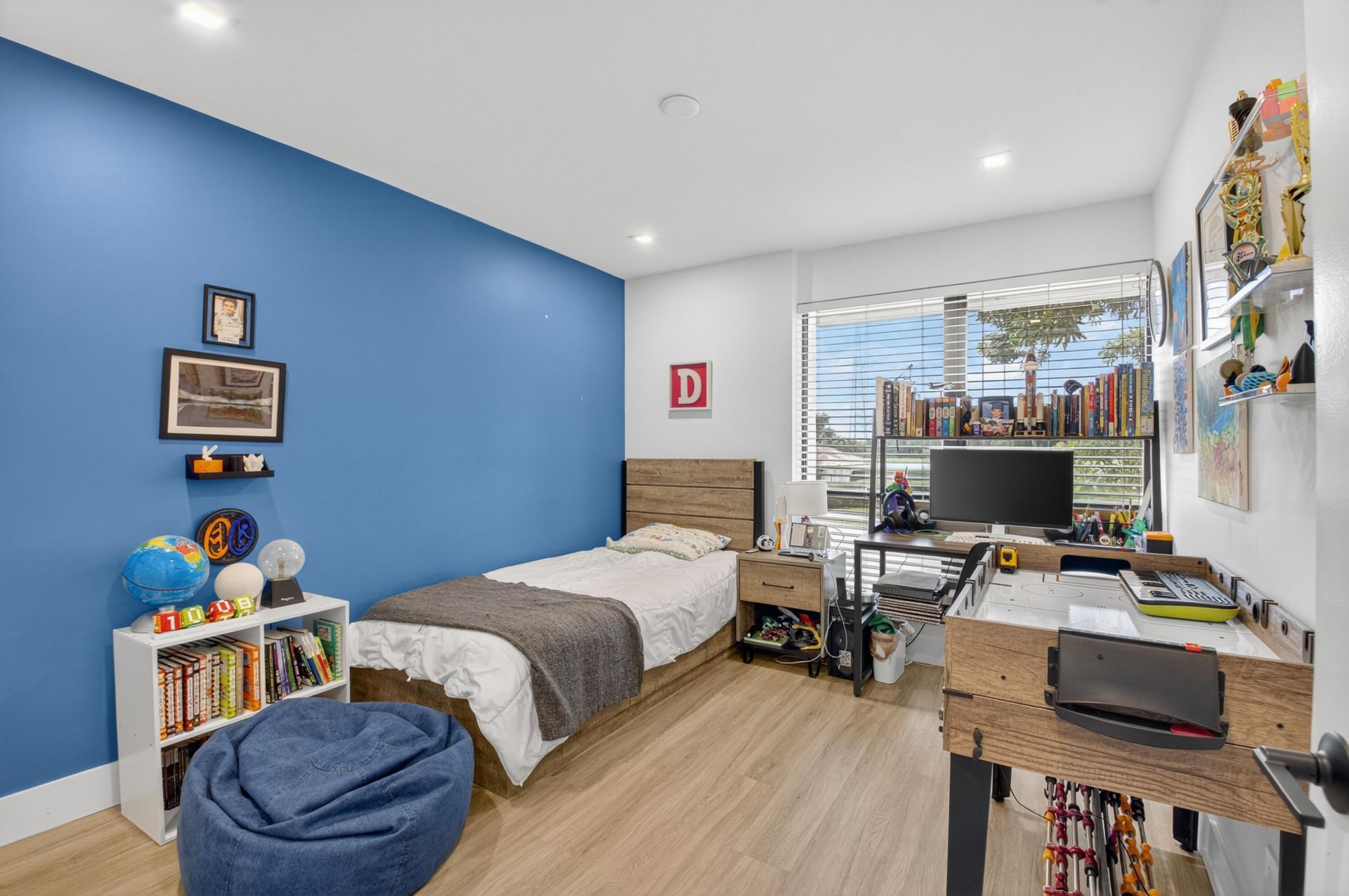 701 Bridgewood Drive, Boca Raton, FL 33434 Photo