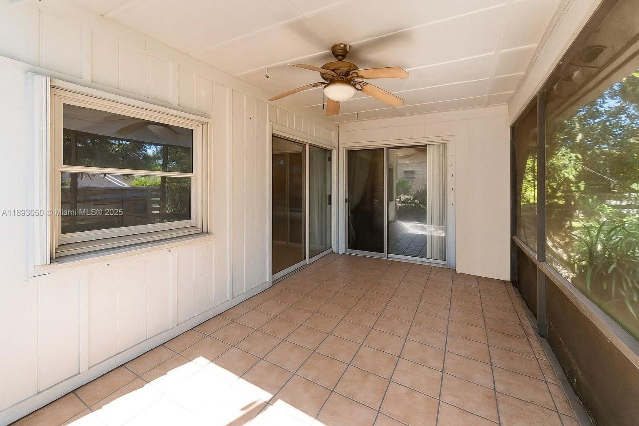 14301 SW 146th Ter, Miami, FL 33186 Photo