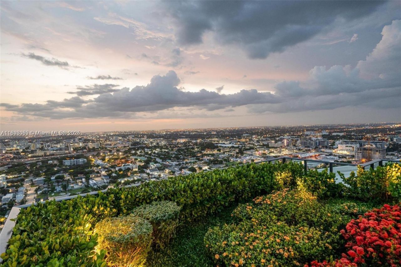 1600 NE 1st Ave, Unit 1003, Miami, FL 33132 Photo